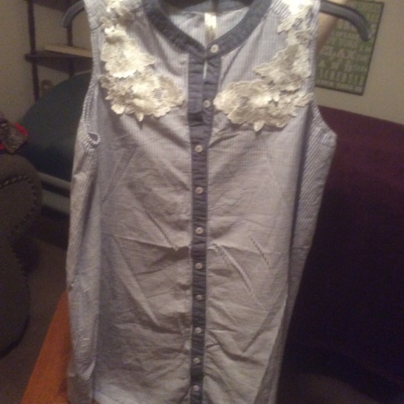 Perseption Concept Large Dress - Picture 8 of 9